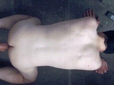 Straight guy fucked by huge BBC on fucking machine - mec hétéro sodomisé gif