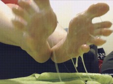 Gooey toes gif