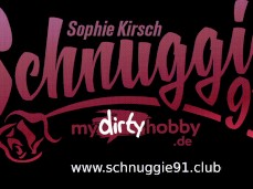 Schnuggi fingered anal gif