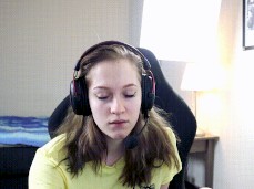 gamer girl gif