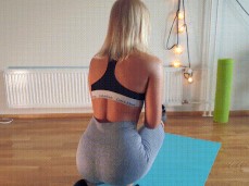 leggings gif