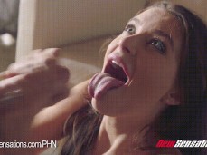 Lana Rhoades gets a nice facial gif