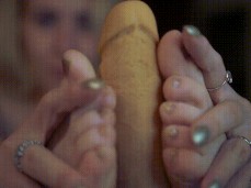 Bella mur feet and hands gif