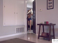 mom step gif