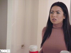 Eva lovia gif