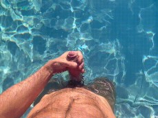 underwater stroking 0521-1 1 split second gif