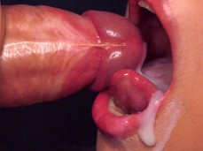 cum in mouth gif