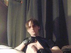 Leon Kennedy gif