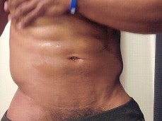 TheBodyKingg oils up, bringining to life his hot,  abs 0008-1 gif