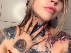 Hot bath with tattooed Outlaw_Barbie gif