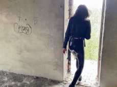 Hot sexy and tight leather pants on beautiful women gif