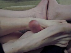 cum on her sexy feet gif